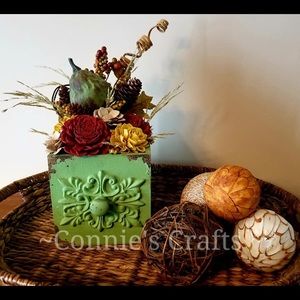 Meet your Posher, Connie